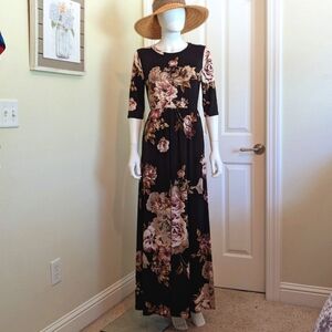 HoneyMe Long Floral Jersey Knit Dress SzM 3/4 Sleeve EUC